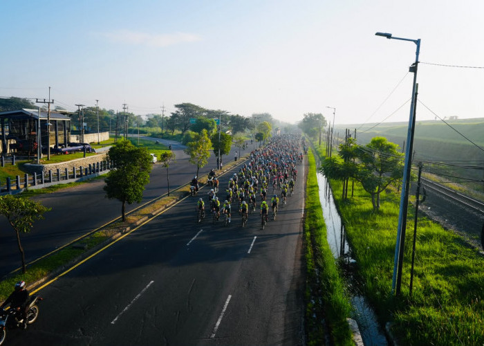 Edisi Ke-12, Bromo KOM Diikuti 1.000 Cyclist dari 319 Komunitas dan 14 Negara