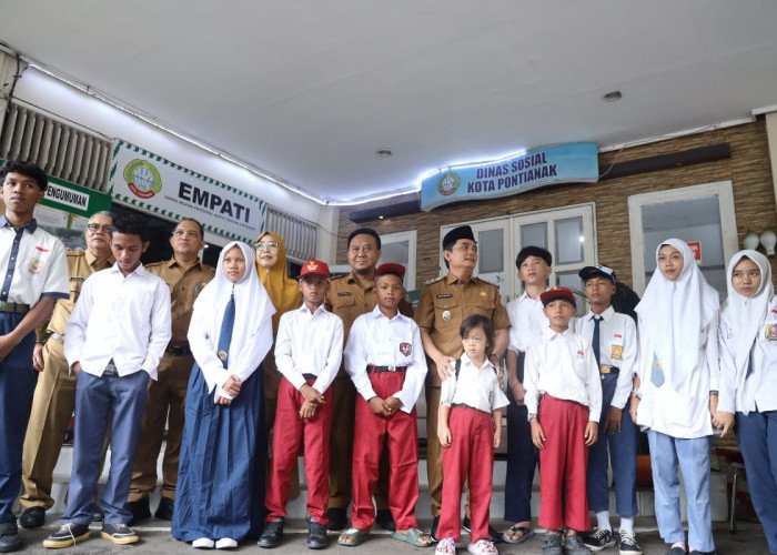 Pemkot Pontianak Lepas 12 Siswa Sekolah Rakyat, Wawako Bahasan Tekankan Pentingnya Pendidikan