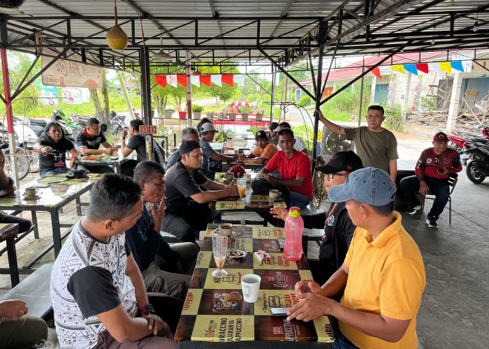 Ngopi Bareng, Sarana Cabup Sujiwo Belanja Masalah dari Masyarakat