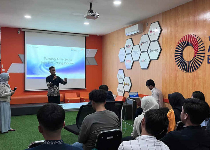 AI Center Makassar Dorong Komersialisasi Proyek AI Talenta Digital Menjadi Bisnis Berpendapatan Berkelanjutan