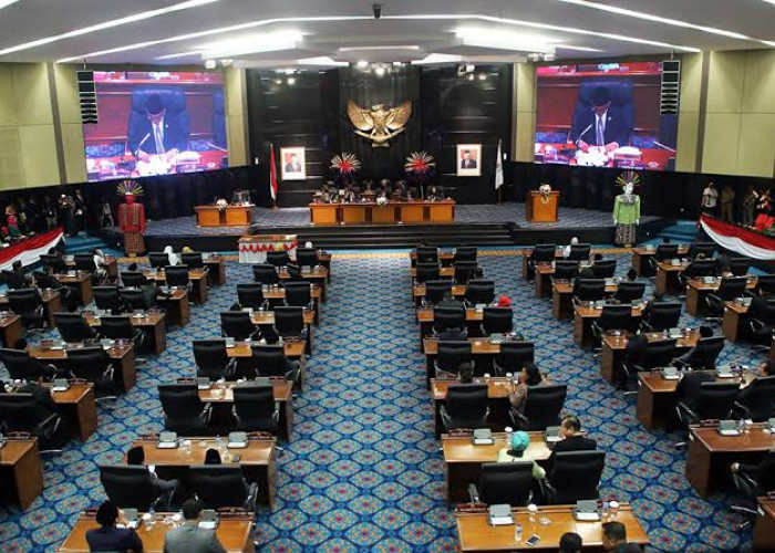 Pengadaan Baju Dinas dan Atribut DPRD DKI Jakarta, Anggaran Rp3 Miliar Terungkap