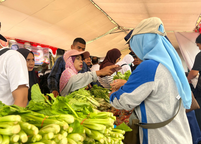 Pasar Murah Car Free Day Pontianak Diserbu Warga, Beras hingga Cabai Jadi Buruan