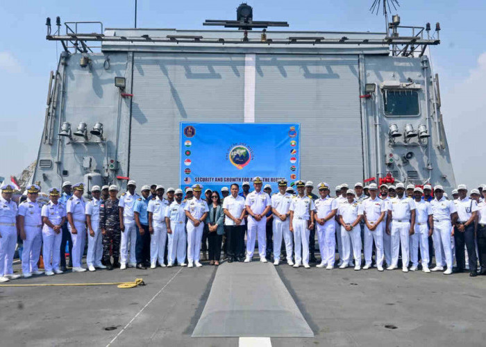 INS Sunayna Tiba di Jakarta, Misi “One Ocean, One Mission” Perkuat Sinergi Maritim Indonesia–India