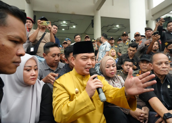 Aspirasi Massa Ditindaklanjuti, Ria Norsan   Pastikan Persoalan BBM dan Listrik Ditindaklanjuti
