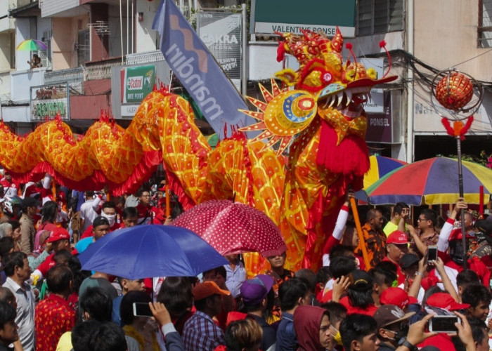 39 Replika Naga akan Memeriahkan Malam Cap Go Meh di Kota Pontianak, Berikut Rute Parade Naga!