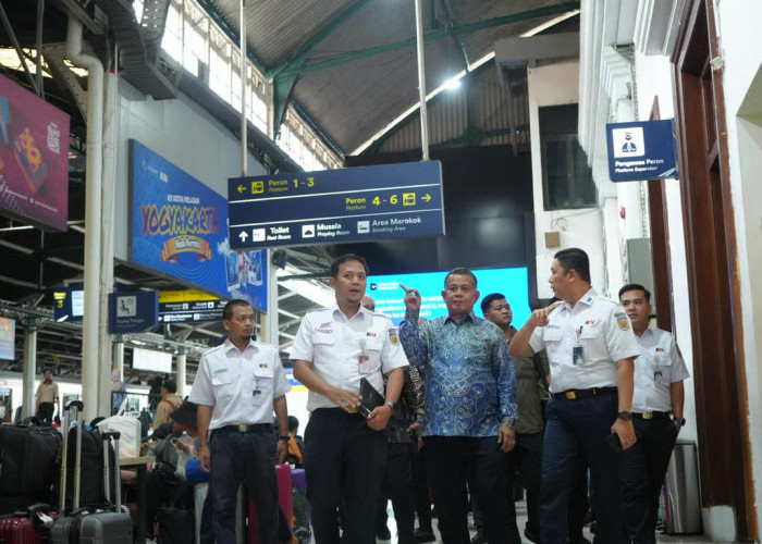 Wakil Menteri UMKM Apresiasi Pemanfaatan Ruang Bagi UMKM di Stasiun Yogyakarta