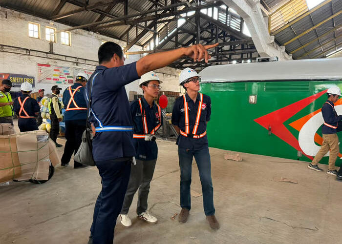 KAI Logistik Kenalkan Operasional Logistik Berbasis Kereta Api kepada Komunitas Edan Sepur Jakarta