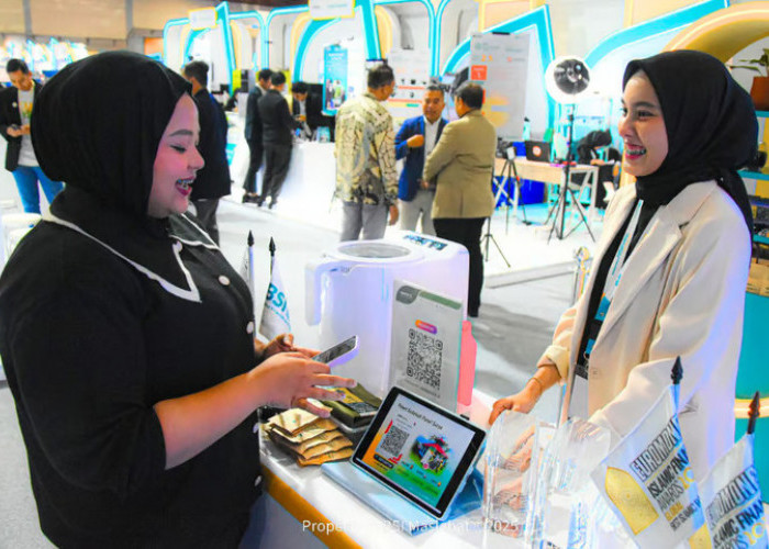 BSI Maslahat Hadirkan Layanan Konsultasi Ziswaf & Pendaftaran BSI Scholarship di BSI International Expo 2025, 