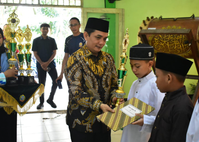 Penutupan MTQ ke-33 Pontianak Barat 2025, Wakil Wali Kota Tekankan Cinta Al Quran