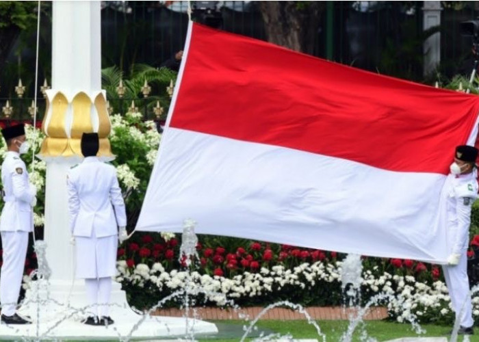 Pedoman Urutan Susunan Upacara Bendera HUT RI Ke-79 Resmi dari Kemendikbud