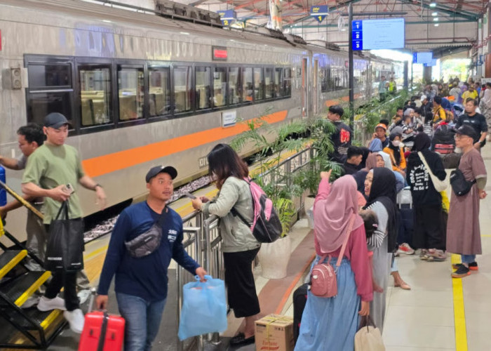 Tiket KA Nataru dari Daop 7 Madiun Masih Tersedia, KAI Imbau Masyarakat Segera Pesan Tiket