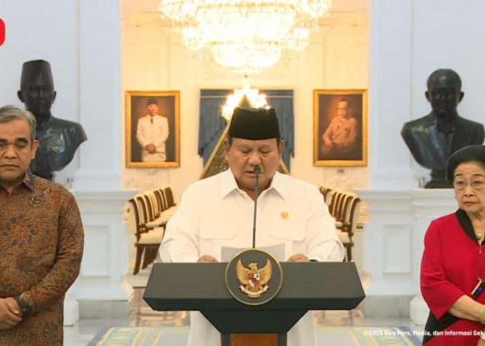 Konferensi Pers Prabowo Subianto: Siap Evaluasi Tunjangan DPR dan Cabut Moratorium Kunjungan Luar Negeri