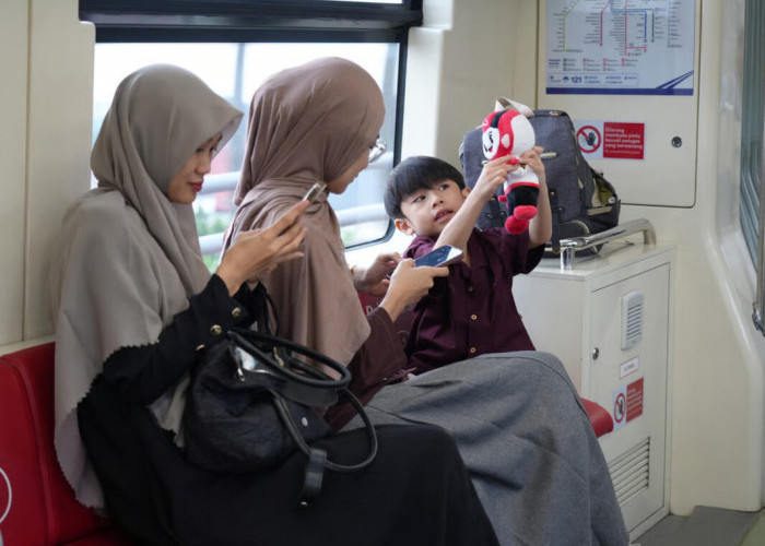 Hari Pelanggan Nasional 2026, LRT Jabodebek Apresiasi Pengguna Lewat Interaksi Langsung