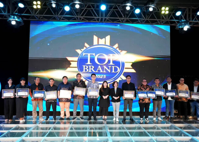 Akulaku Finance Raih Top Brand Awards 2025 untuk Kategori Fintech Pembiayaan