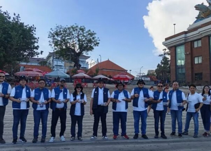 BRI Life Gelar Pelepasan Tukik, Dukung Konservasi Penyu di Pantai Kuta Bali