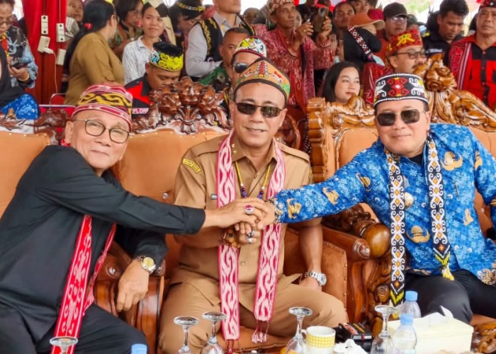 Naik Dango ke-41 di Kubu Raya Satukan Tiga Kabupaten, Bupati Sujiwo Tegaskan Budaya sebagai Jati Diri