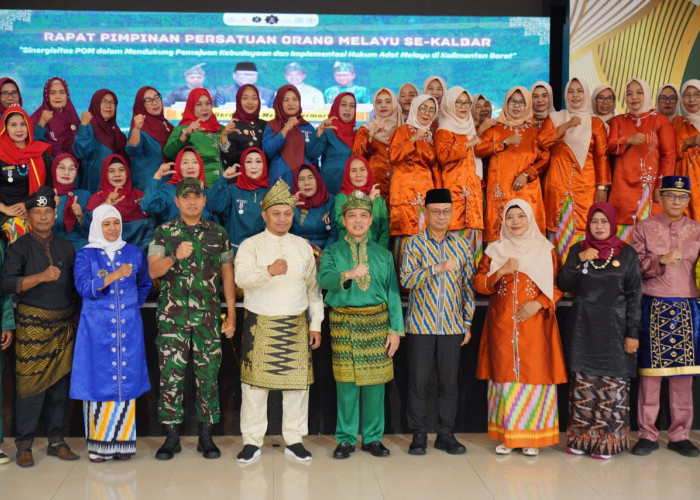 Pelantikan POM Kalbar, Wako Edi Kamtono Tekankan Pentingnya Budaya Melayu bagi Identitas Pontianak