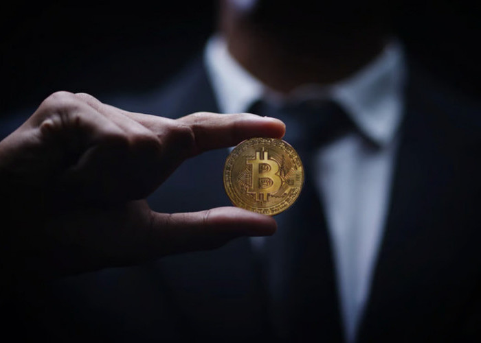 Bitcoin: Solusi Ekonomi Negara atau Alat Transaksi untuk Rakyat?