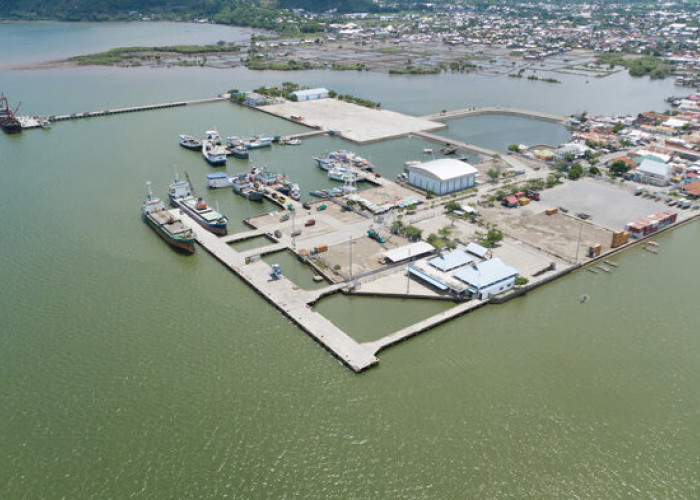 Pelabuhan Bima Catat Pertumbuhan Arus Penumpang Selama Nataru