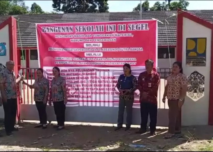 Miris !! Salah Satu Bangunan SD Negeri di Kalbar Disegel karena Utang Proyek