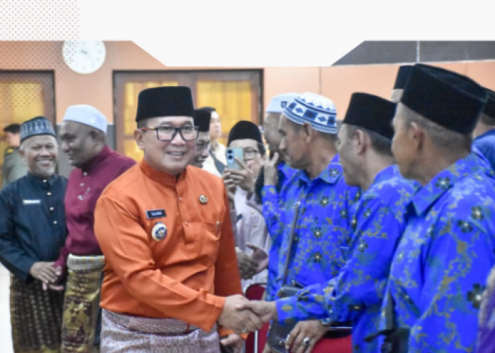 Lepas JCH Kubu Raya, Bupati Sujiwo Sebut Jemaah Duta Negara