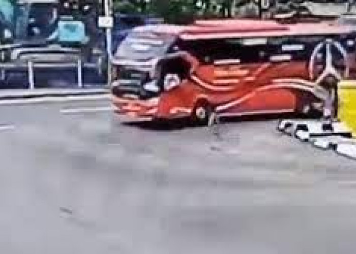 Tragedi Naas Bocah 5 Tahun Terlindas Bus PO Sinar Dempo Saat Mengincar Klakson Telolet di Pelabuhan Merak