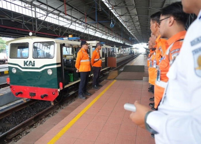 KAI Daop 4 Semarang Intensifkan Pengecekan Jalur dan Stasiun Wilayah Semarang Hingga Grobogan untuk Memperkuat