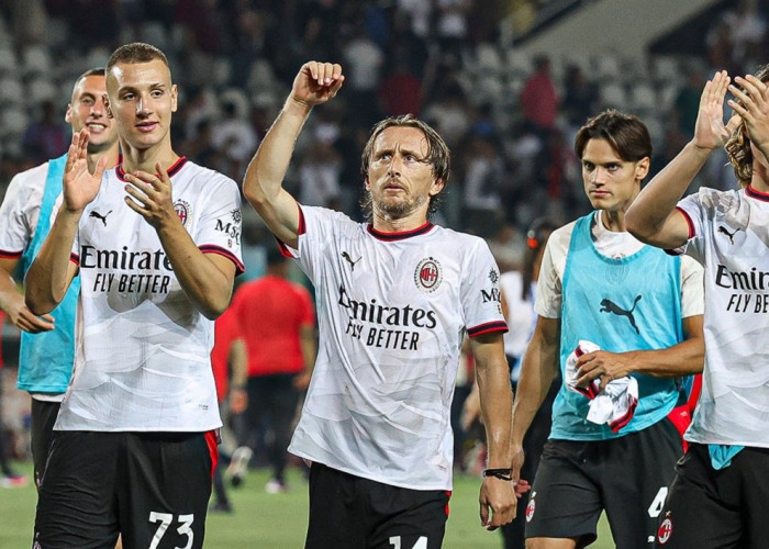 Jadwal Serie A Pekan 2: AC Milan Main Pertama, Tantang Venezia di San Siro
