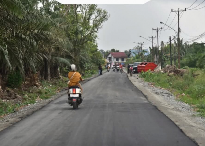 Jelang Lebaran, Jalan Poros Kuala Dua–Sungai Asam Kubu Raya Sudah Mulus