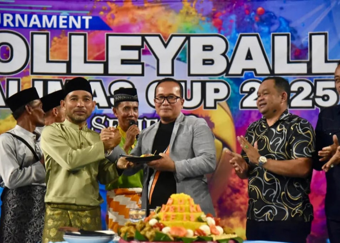 Bupati Kubu Raya Buka Turnamen Bola Voli Kalimas Cup Seri Kedua