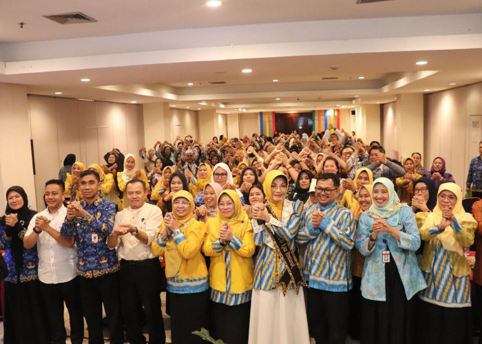 Bunda PAUD Pontianak Ajak Tenaga Pendidik Terapkan Ilmu Pelatihan Dasar