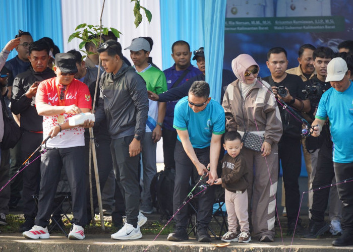 HUT ke-62 Bank Kalbar, Ribuan Pemancing Padati Sungai Jawi Pontianak