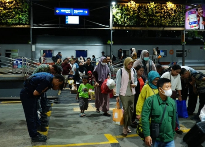 KAI Divre IV Tanjungkarang Mohon Maaf atas Gangguan KA Kuala Stabas