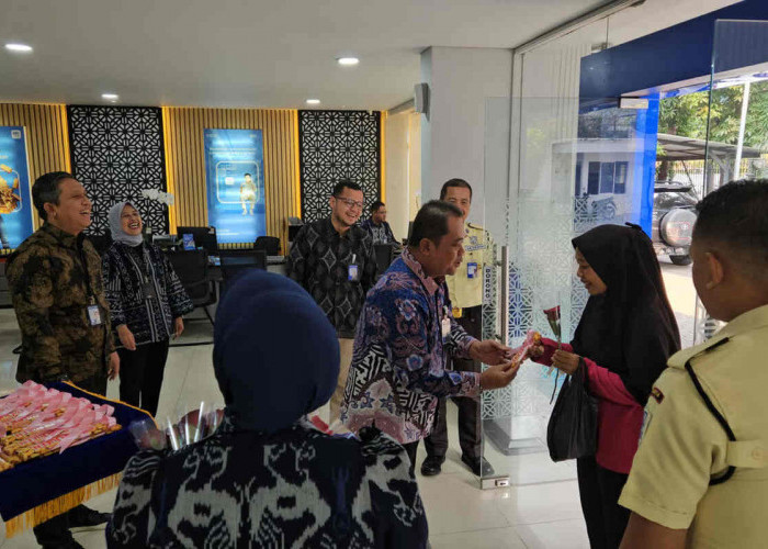  Hari Pelanggan Nasional, BRI BO Kemayoran Sambut Nasabah dengan Hangat