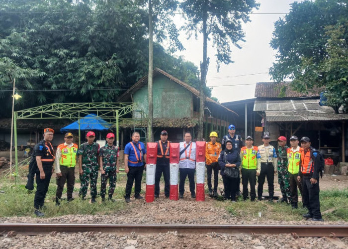 KAI Daop 1 Jakarta Tutup Perlintasan Liar di Tangerang, Perkuat Keselamatan KA