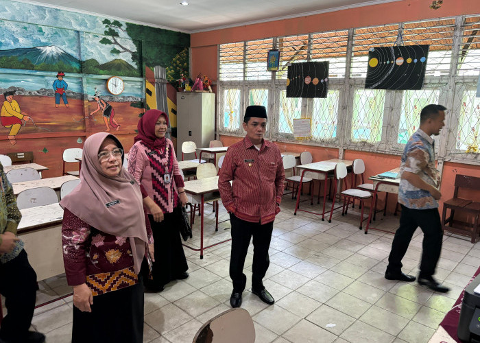 Wakil Walikota Pontianak Pastikan SPMB Sudah Sesuai Aturan dan Tidak Ada Siswa Titipan