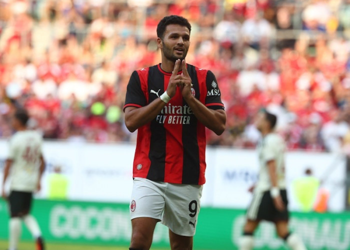 Amorim Ball yang Indah untuk Sang Mantan, AC Milan Hajar Manchester United 4-2