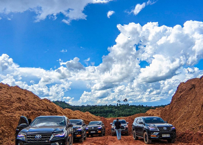 Rental Mobil untuk Tambang di Kalbar, Armada Toyota & 4x4 dari Nitro Rentcar Siap Meluncur