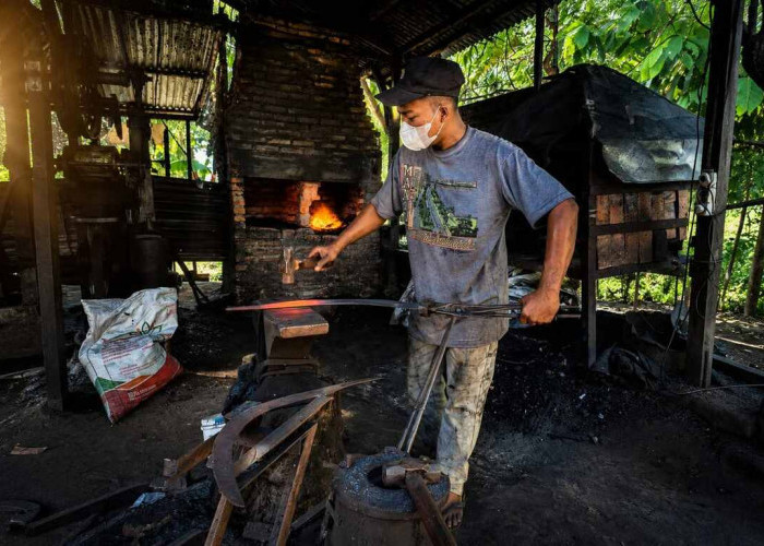 Perkuat IKM Lokal, PalmCo Dorong Pandai Besi Jadi Pemasok Industri