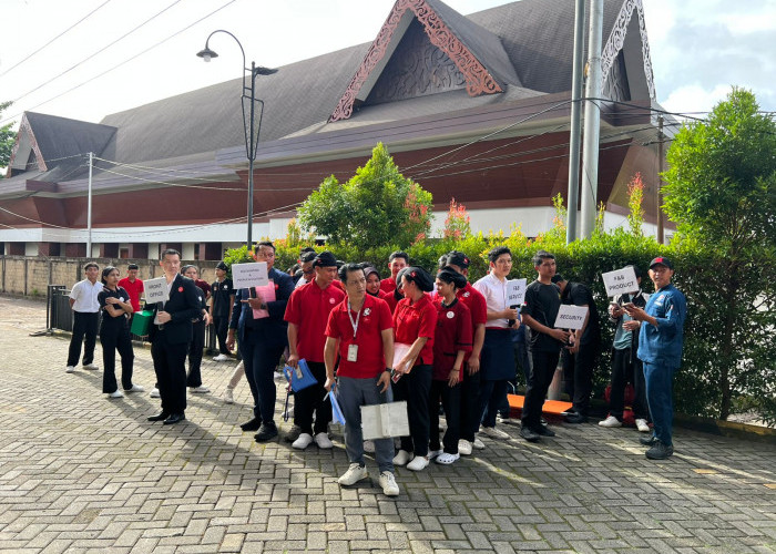 Mercure dan ibis Pontianak City Center Gelar Fire Drill Simulation Bersama Dinas Pemadam Kebakaran