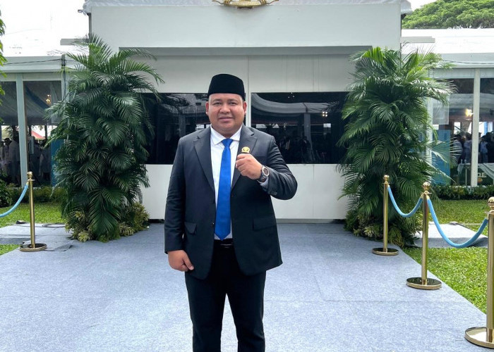 Dadi-Malin Resmi Dilantik Presiden RI, Hendegi Harap Pembangunan di Melawi Lebih Maju