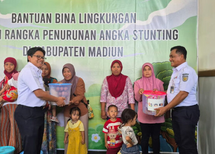 KAI Daop 7 Madiun Salurkan Bantuan TJSL Rp57,5 Juta di Kabupaten Madiun
