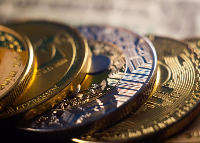 XRP Kembali Terkoreksi, di Tengah Debut ETF dan Lonjakan Investor Institusi