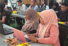 Telkom AI Connect Makassar Gandeng Skillforcuan, Latih 20 UMKM Strategi Influencer Marketing Berbasis AI
