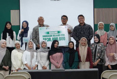 Bantu Teman Bersama Sakola Kembara Berkomitmen Membantu Siswa Lewat Beasiswa Pendidikan