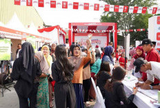 Warga Pasar Malaka Rorotan Antusias Meriahkan Semarak Merah Putih BRI Region 6