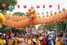 Naga dari Pontianak Pukau Penonton di Harmoni Imlek Nusantara 2026 Jakarta