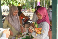 Operasi Pasar Teluk Pakedai, Bupati Kubu Raya Tambah Subsidi Pribadi