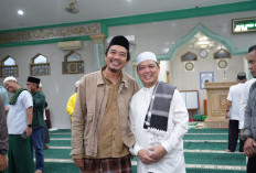 Pengamat Politik Haji Ireng Maulana Apresiasi Safari Ramadhan Gubernur Ria Norsan di Masjid Al-Amin Sintang
