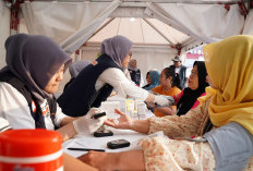 Semarak Merah Putih BRI Region 6 Hadirkan Pemeriksaan Kesehatan Gratis bagi Masyarakat Pasar Malaka Rorotan